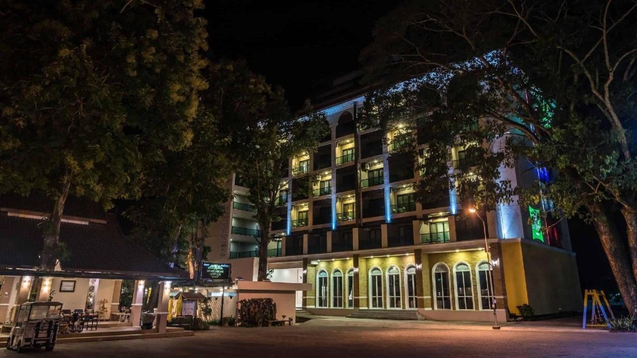 Chiangkhong Teak Garden Riverfront Onsen Hotel- Sha Extra Plus Chiang Khong Exterior foto