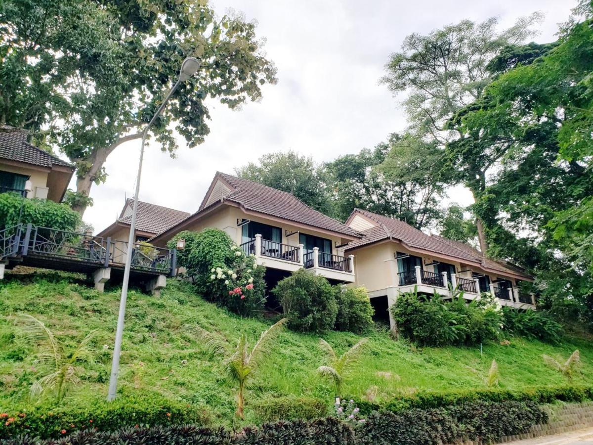 Chiangkhong Teak Garden Riverfront Onsen Hotel- Sha Extra Plus Chiang Khong Exterior foto
