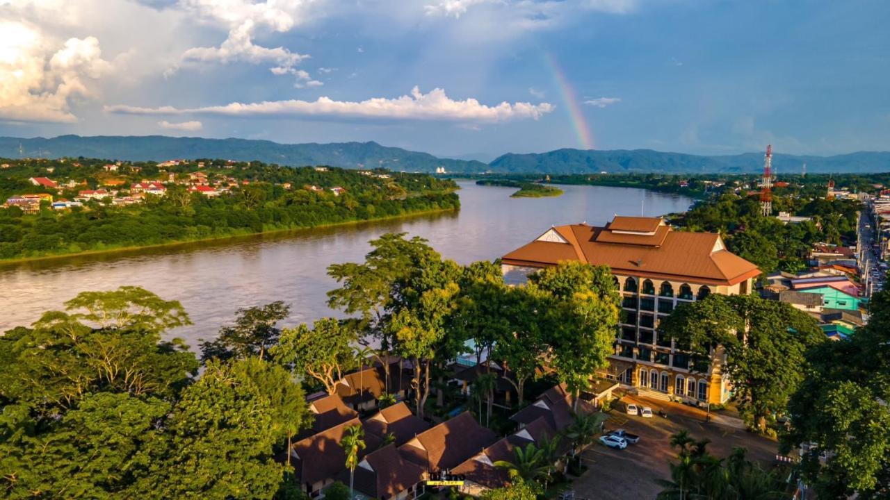 Chiangkhong Teak Garden Riverfront Onsen Hotel- Sha Extra Plus Chiang Khong Exterior foto