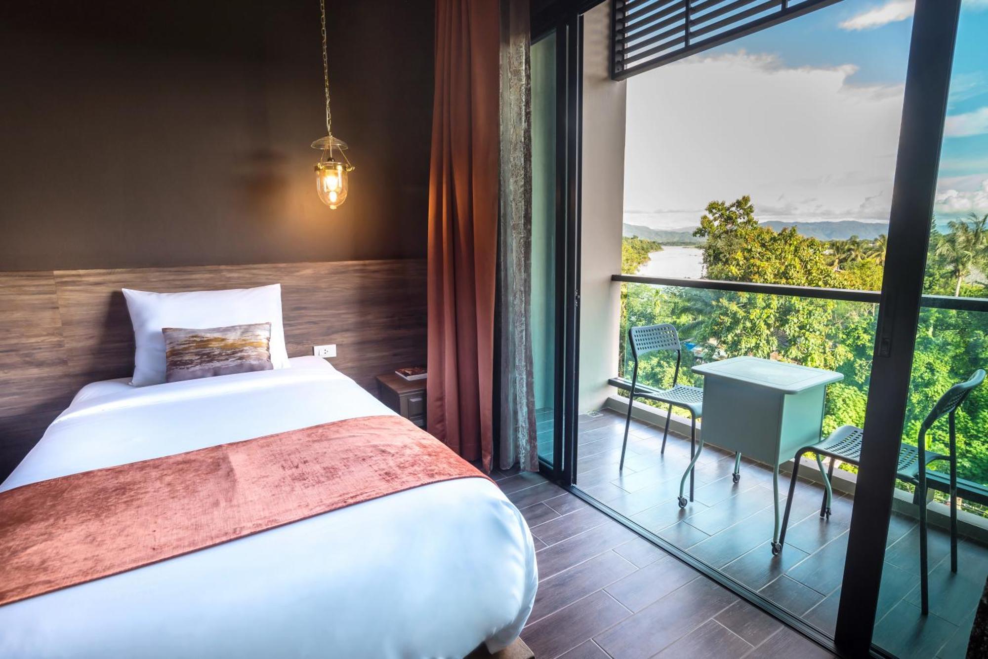 Chiangkhong Teak Garden Riverfront Onsen Hotel- Sha Extra Plus Chiang Khong Exterior foto